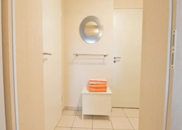 In With Garden And Bbq *